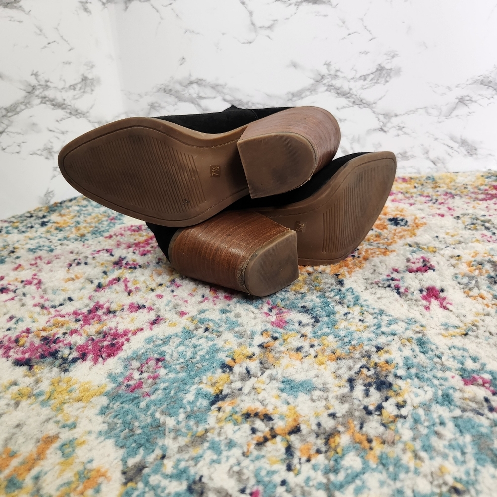 Steve Madden Black Suede Booties Size 7.5m - Picture 7 of 8